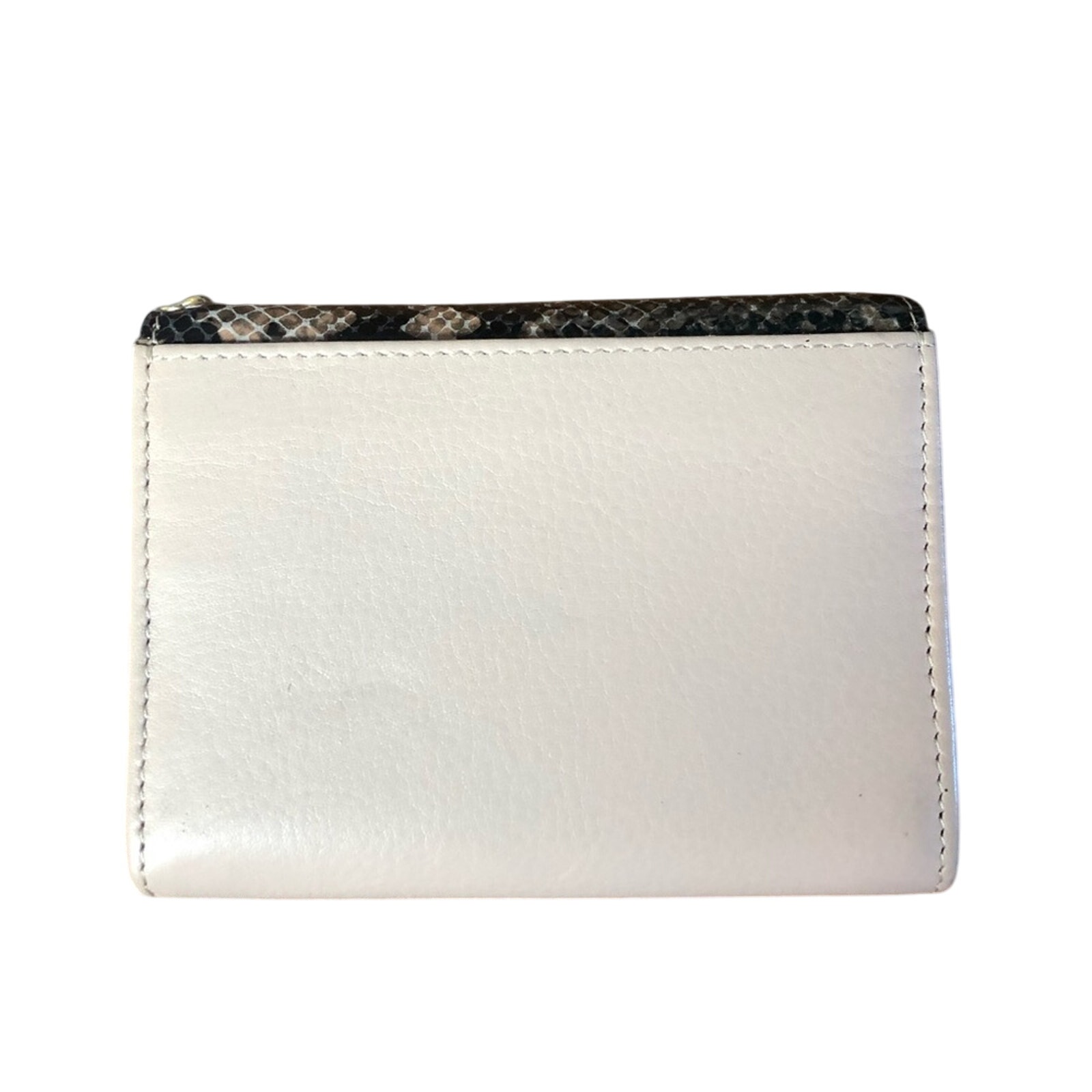 Radley London Light Pastel Grey Snakeskin “Arlington” Wallet, Nwt $88 — image 4 of 6